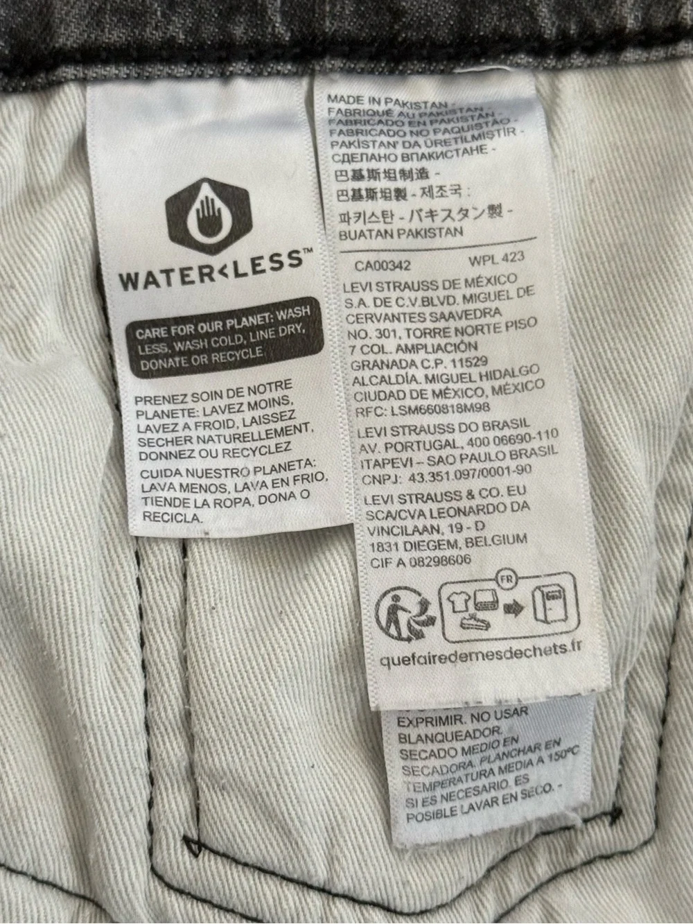 Classic Denim Levi's Lot 512 Jeans Size W32 L32 Waterless AS IS